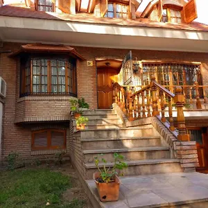 Casa Bravo Alojamento de Acomodação e Pequeno-almoço Mendoza